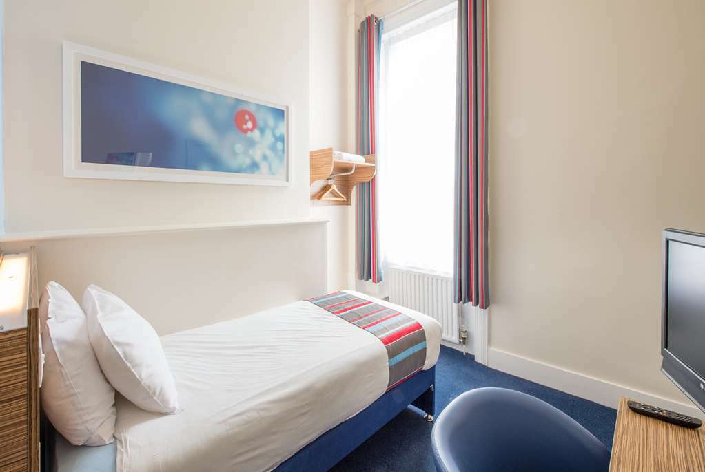 Travelodge Tunbridge Wells Pokój zdjęcie